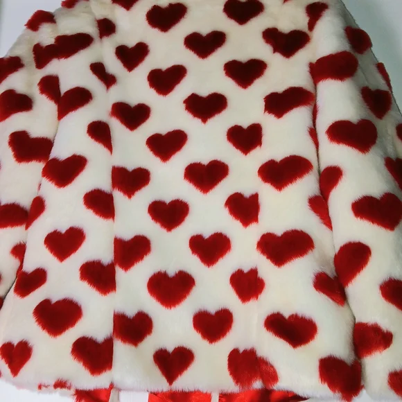 ❤️❤️Voom by Joy Han White faux Fur Cropped Teddy Jacket w Red Hearts Valentines - Picture 3 of 10